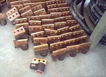 Annular copper tube connecting plate