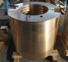 Copper nut for rolling mill
